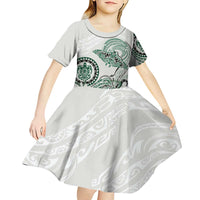 Polynesian Manta Ray Kid Short Sleeve Dress Green Floral Turtle Tattoo - Polynesian Pride