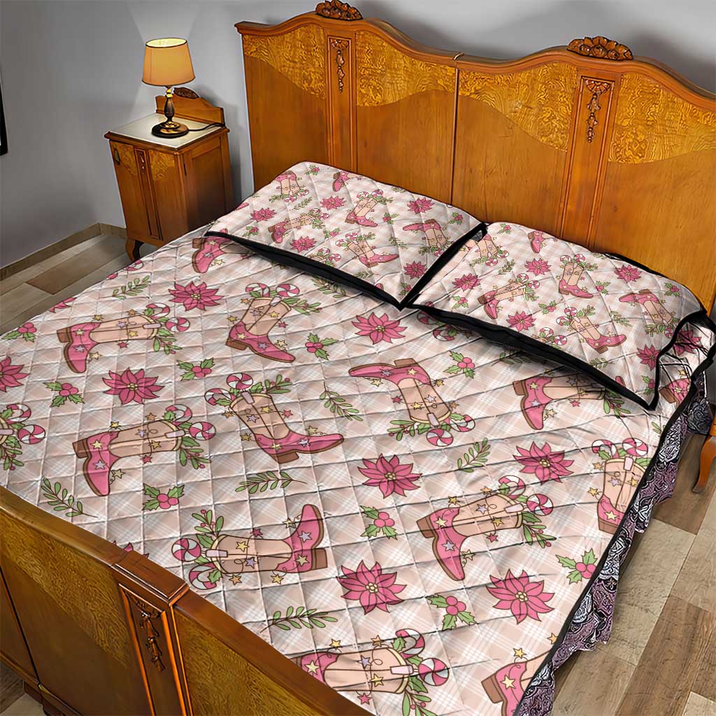 Beige Paniolo Palaka Hawaiian Cowgirl Christmas Quilt Bed Set - Polynesian Pride