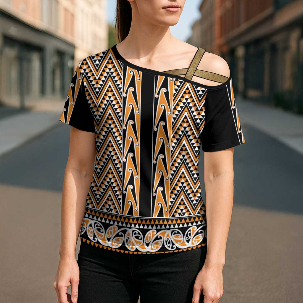 New Zealand Maori Niho Taniwha Cross Shoulder Shirt Karaka Mangopare and Puhoro Pattern - Polynesian Pride
