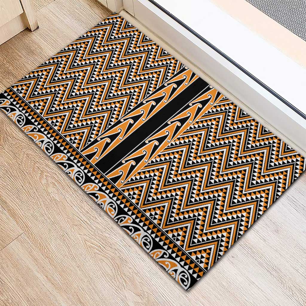 New Zealand Maori Niho Taniwha Rubber Doormat Karaka Mangopare and Puhoro Pattern