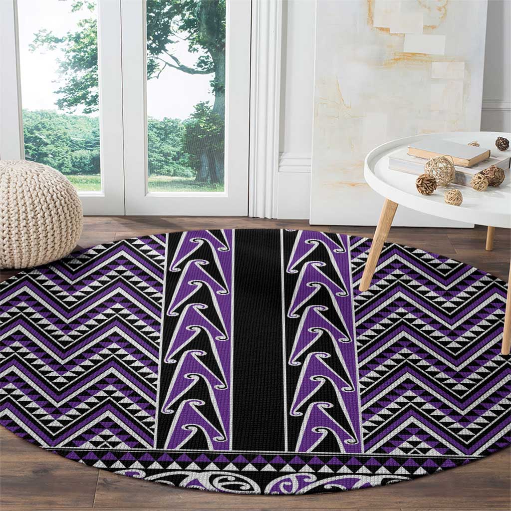 New Zealand Maori Niho Taniwha Round Carpet Waiporopo Mangopare and Puhoro Pattern
