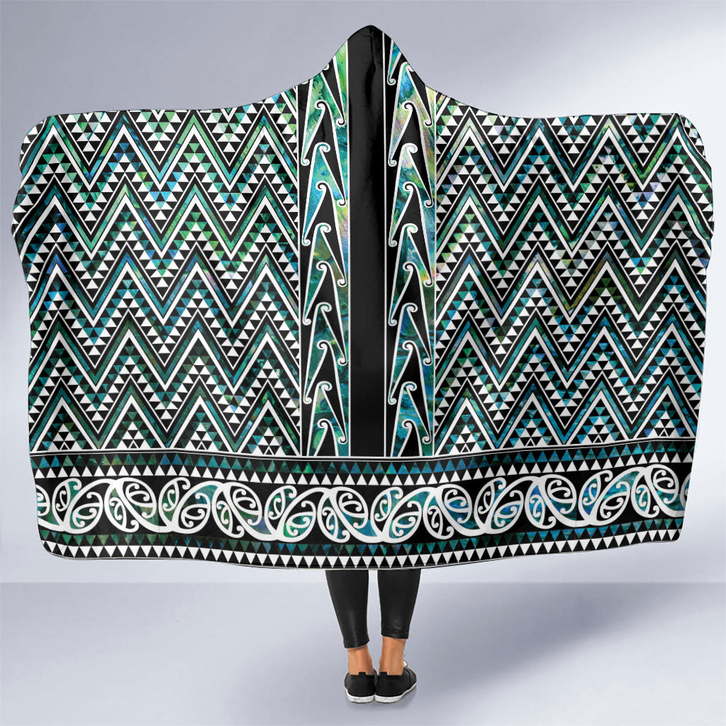 New Zealand Maori Niho Taniwha Hooded Blanket Papua Shell - Mangopare Puhoro Pattern