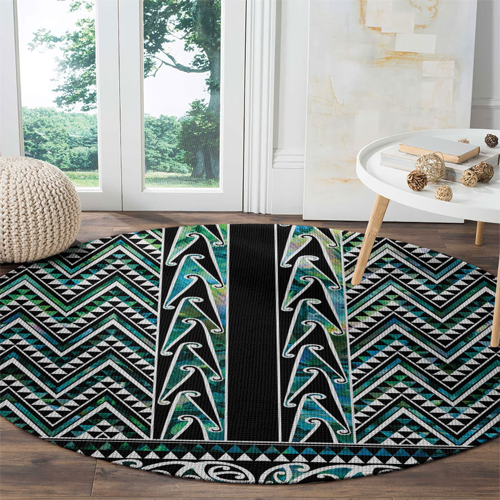 New Zealand Maori Niho Taniwha Round Carpet Papua Shell - Mangopare Puhoro Pattern