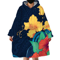 Polynesian Hibiscus Flower Waves Pattern Wearable Blanket Hoodie LT9 - Polynesian Pride