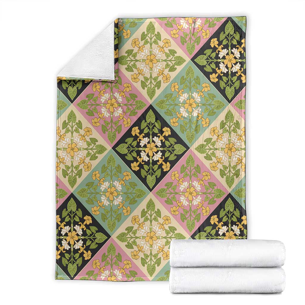 Seamless Pattern Puakenikeni and Kalo Blanket - Polynesian Pride