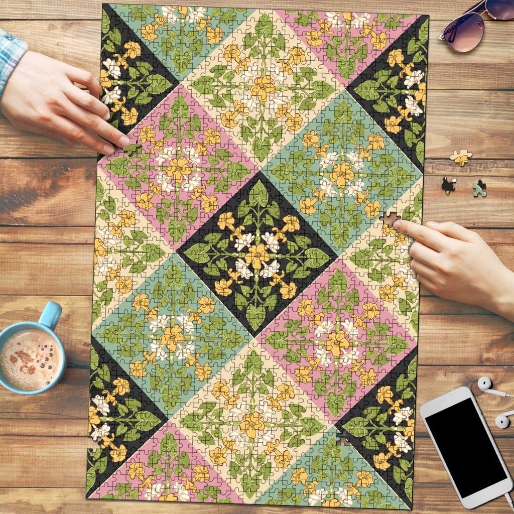 Seamless Pattern Puakenikeni and Kalo Puzzle LT9 Beige - Polynesian Pride