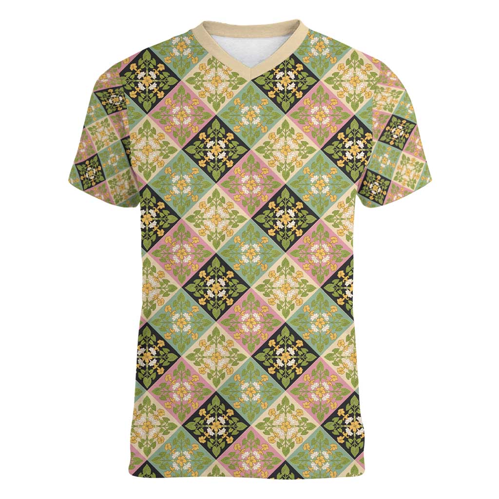 Seamless Pattern Puakenikeni and Kalo Women V-Neck T-Shirt - Polynesian Pride