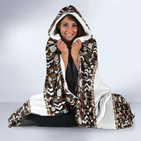 Fiji Bati Hooded Blanket Masi-inspired Tapa Pattern LT9 - Polynesian Pride