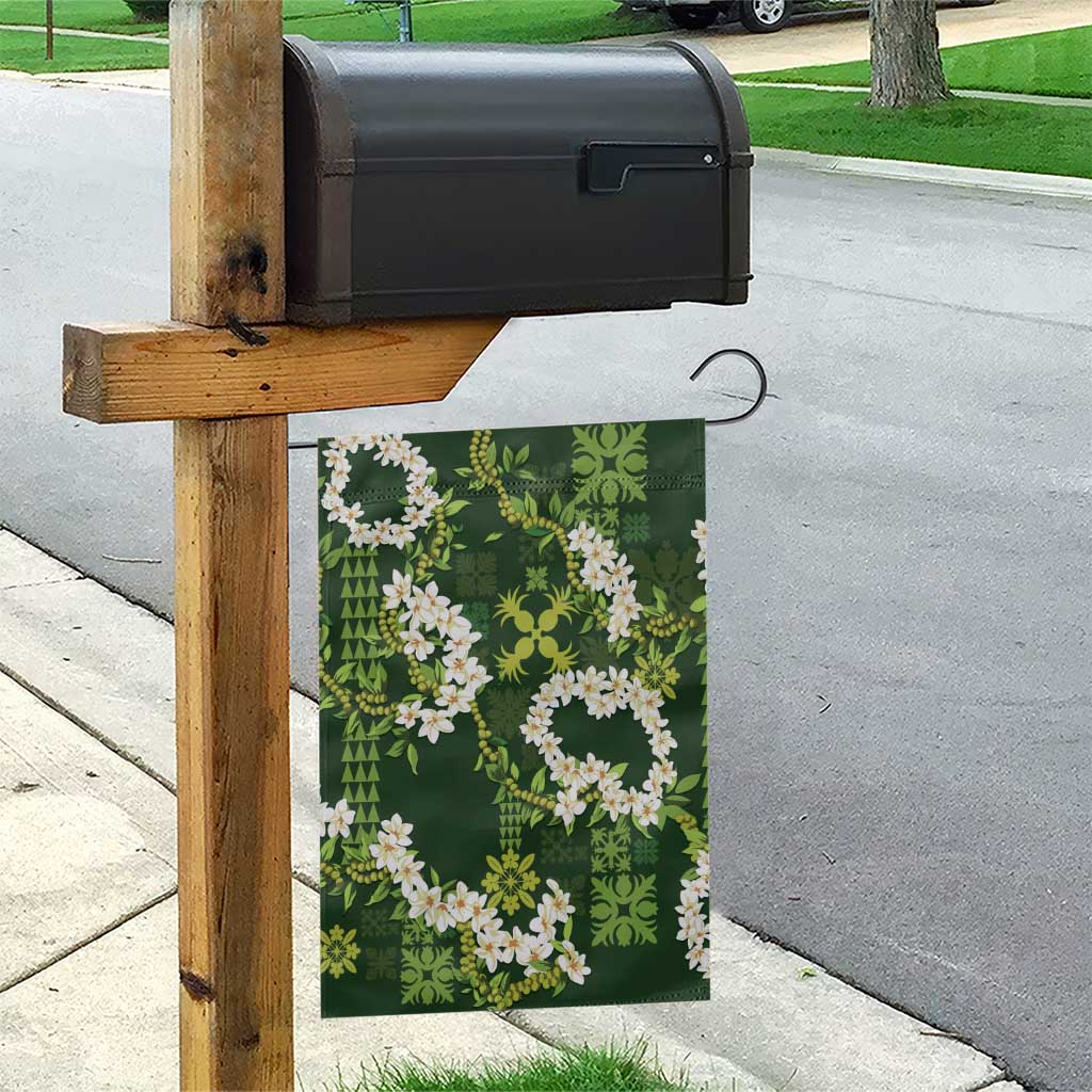 Mokihana Maile and Ilima Leis Garden Flag Omaʻomaʻo Hawaiian Tapa Quilt Pattern - Polynesian Pride