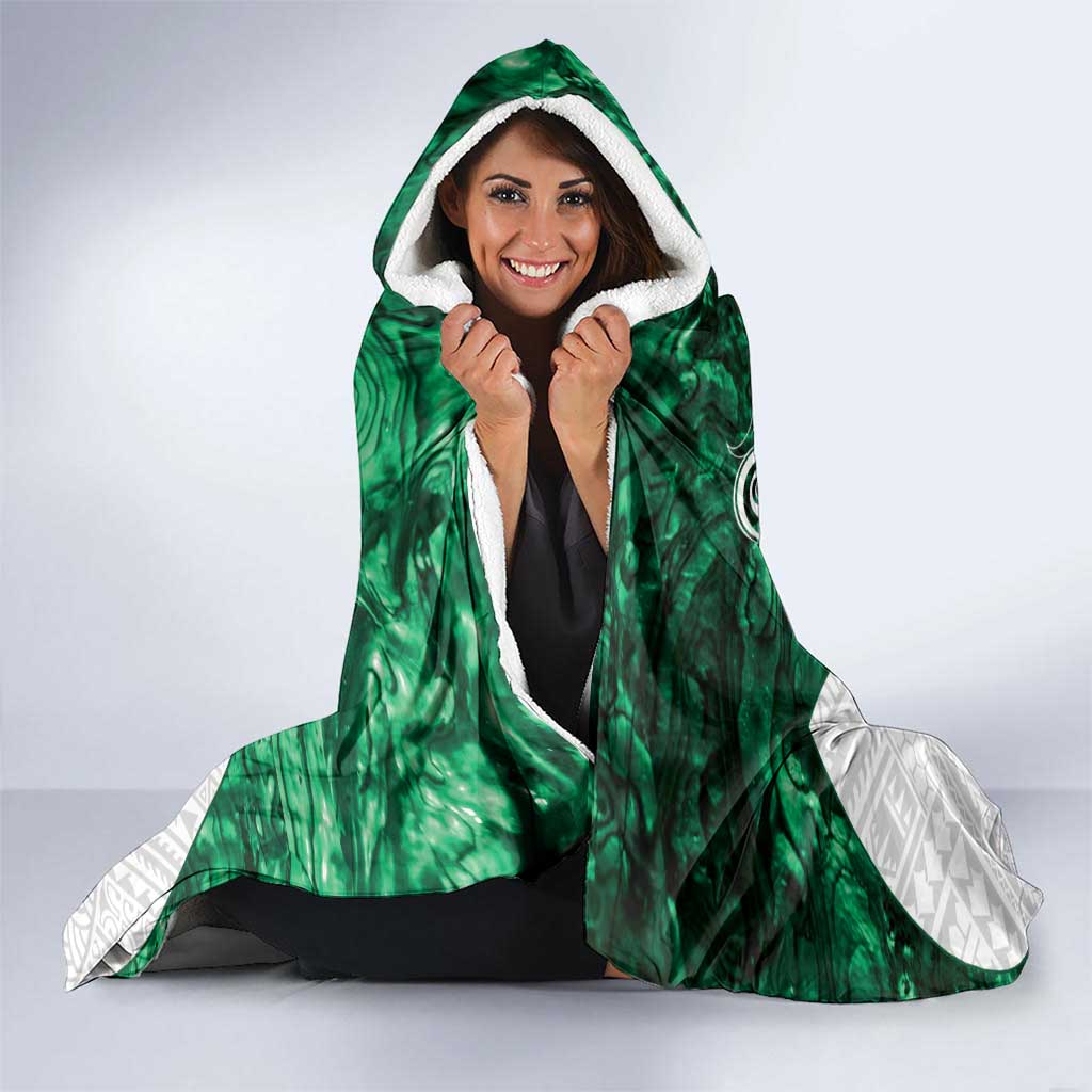 Queensland Maori Kiwi Personalised Hooded Blanket Kikirangi Papua Shell Maori Tribal Tattoo