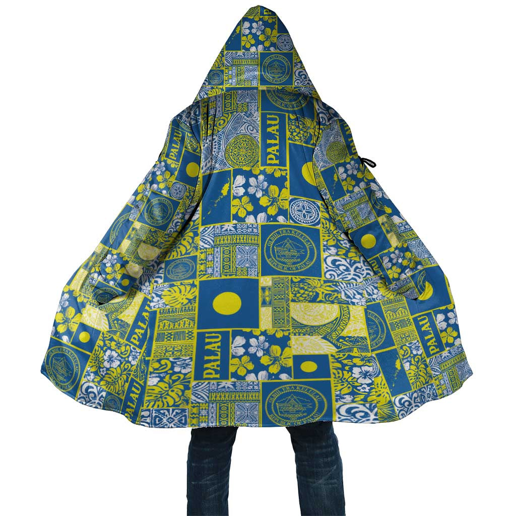 Palau Ungil Kurismas Cloak Pacific Patchwork Xmas Vibes - Polynesian Pride