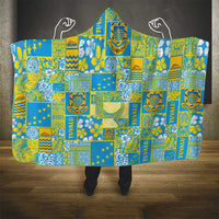 Tuvalu Manuia te Kilisimasi Hooded Blanket Pacific Patchwork Xmas Vibes - Polynesian Pride