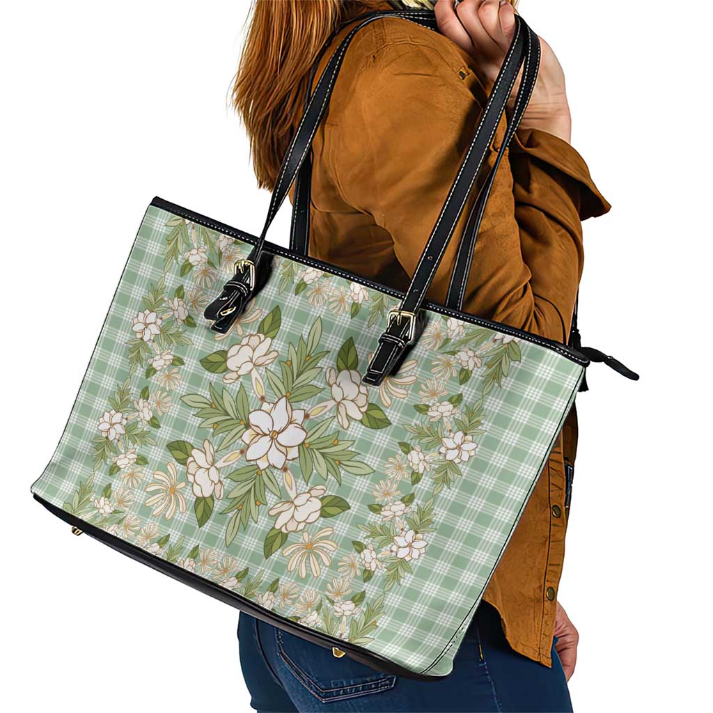 Squares Maile Leaf Leather Tote Bag Turquoise Palaka Hawaiian Quilt Pattern - Polynesian Pride