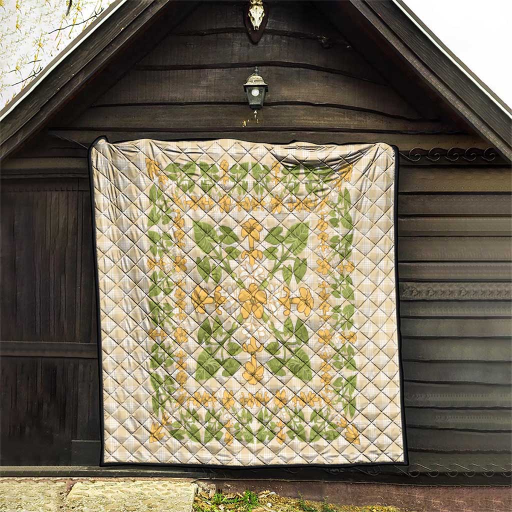 Squares Puakenikeni and Kalo Quilt Beige Palaka Hawaiian Quilt Pattern - Polynesian Pride
