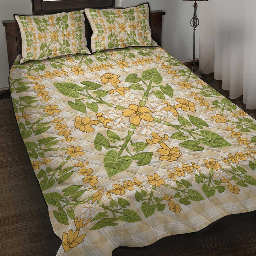 Squares Puakenikeni and Kalo Quilt Bed Set Beige Palaka Hawaiian Quilt Pattern - Polynesian Pride