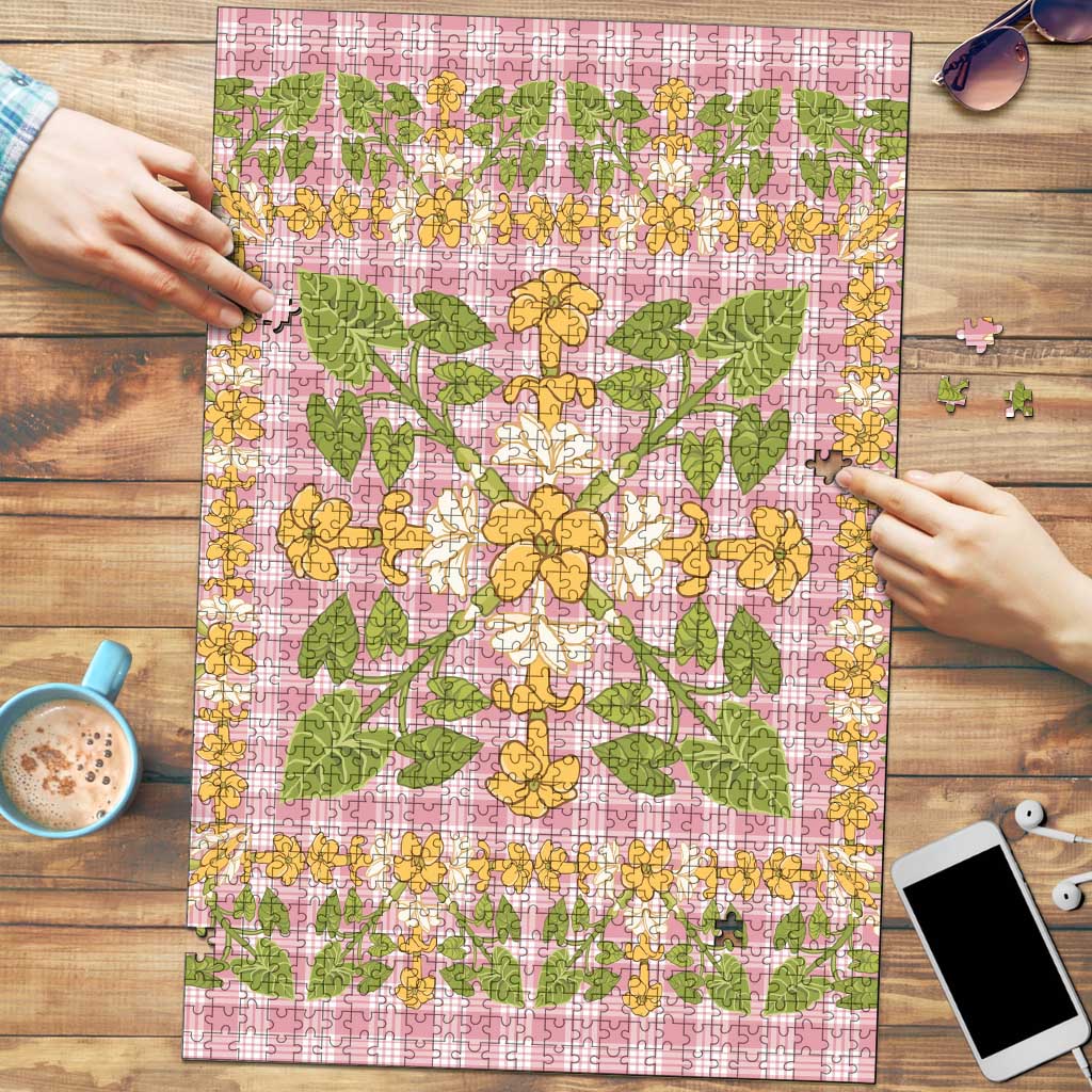 Squares Puakenikeni and Kalo Puzzle Pink Palaka Hawaiian Quilt Pattern - Polynesian Pride