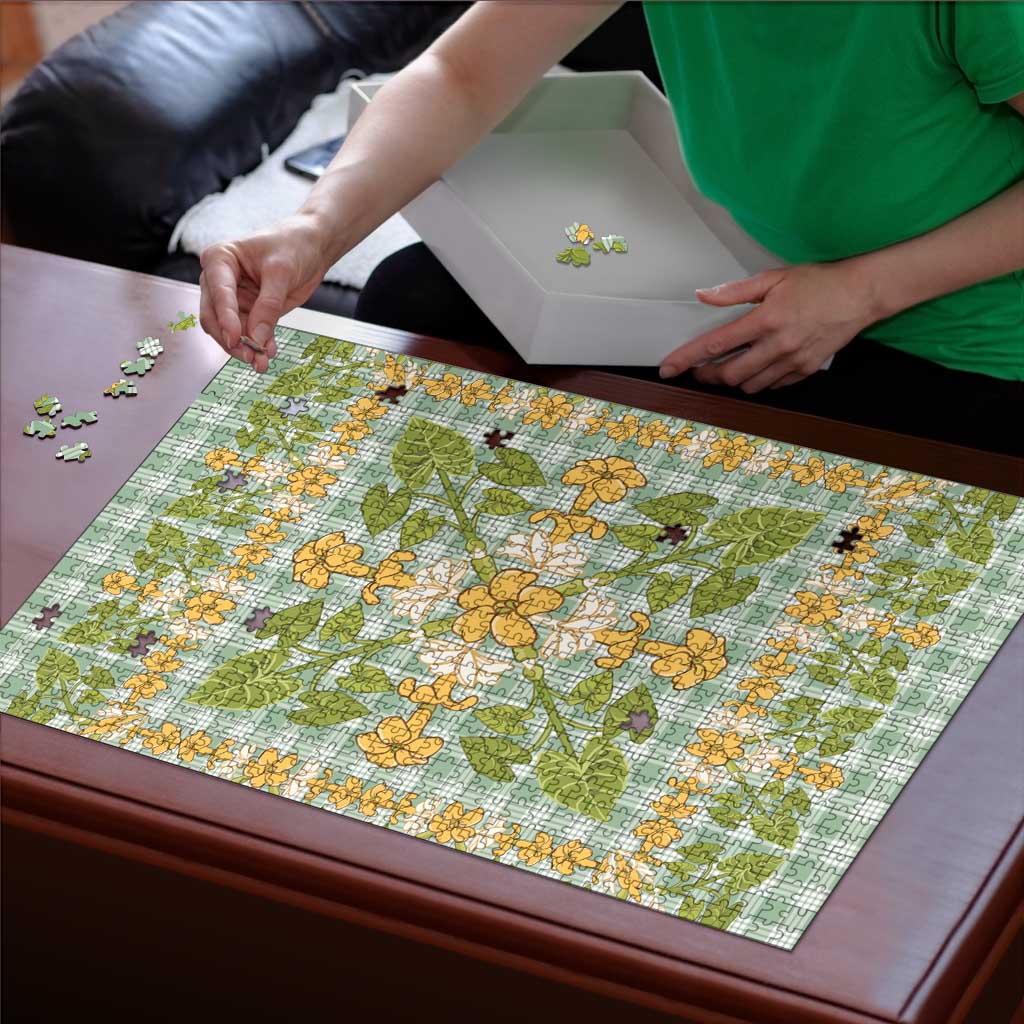 Squares Puakenikeni and Kalo Puzzle Turquoise Palaka Hawaiian Quilt Pattern - Polynesian Pride