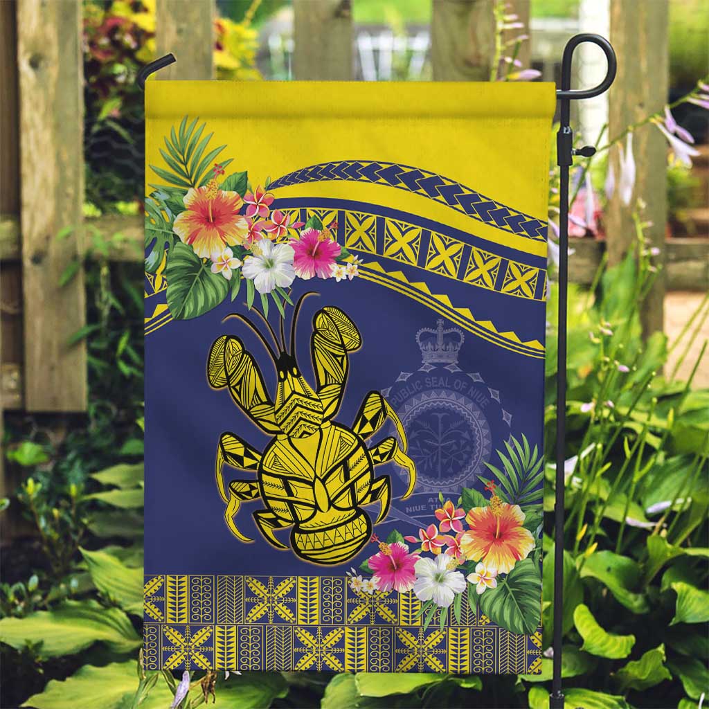 Niue Coconut Crab Garden Flag Rock of Polynesia LT9 Garden Flag Gold - Polynesian Pride