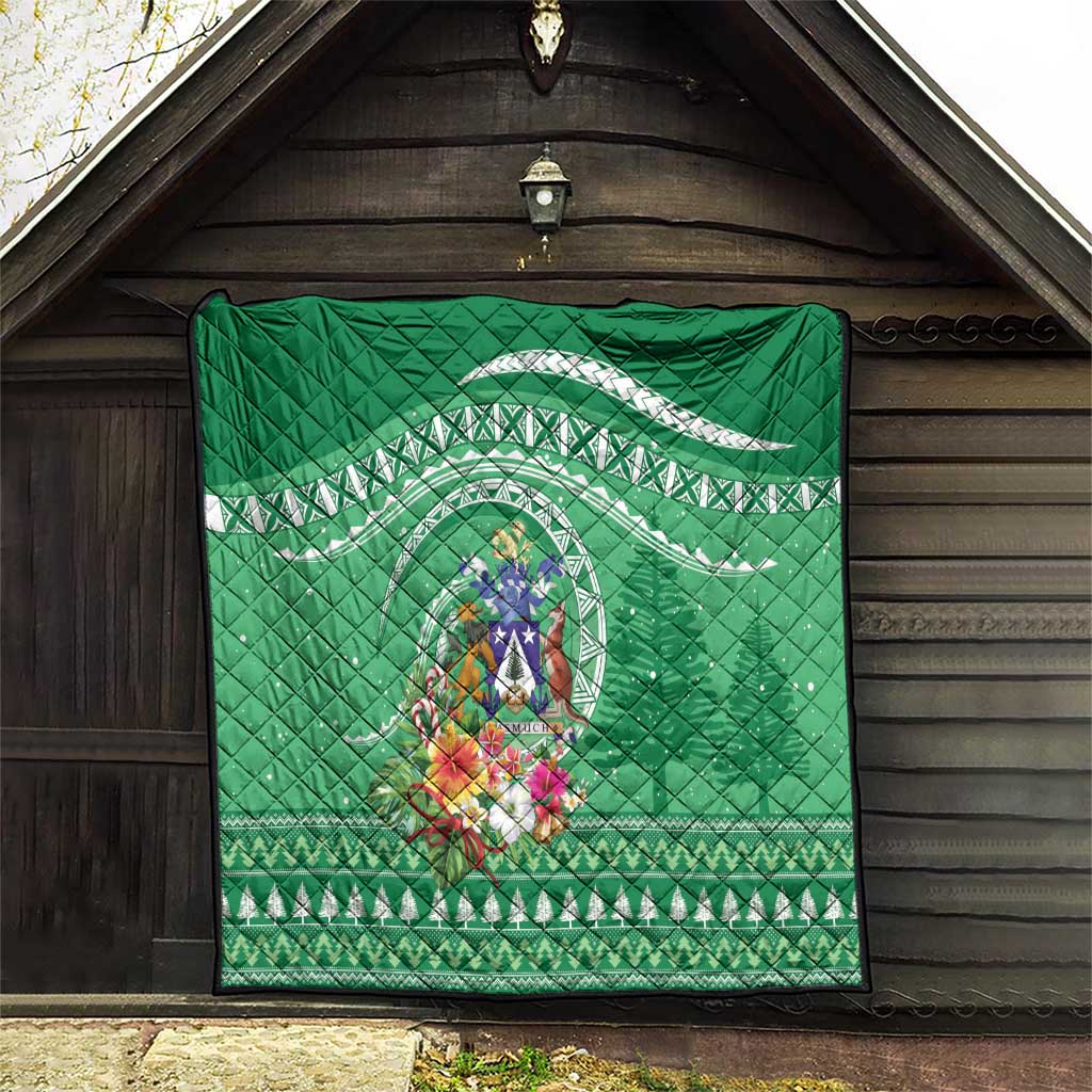 Norfolk Island Pine Tree Christmas Quilt Coat of Arm and Polynesian Pattern