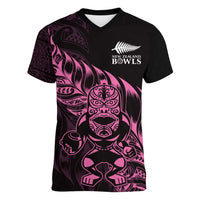 New Zealand Lawn Bowls Custom Women V-Neck T-Shirt Pink Maori Warrior Tribal Silver Fern - Polynesian Pride