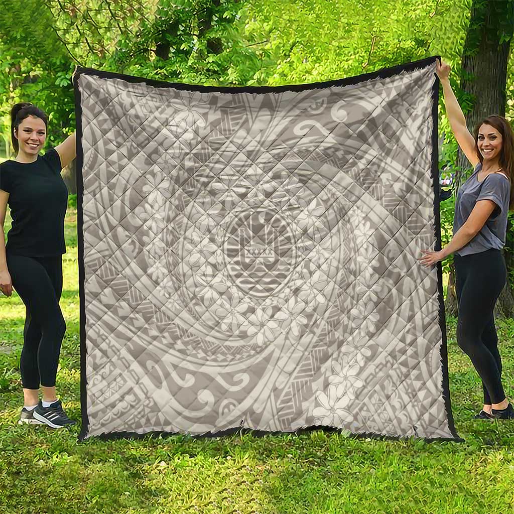 Tahitian Tiare Flower Quilt Beige Polynesian Pattern