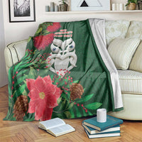 Maori Wheku Meri Kirihimete Personalised Blanket All Green Indigenous Maori Motif - Polynesian Pride