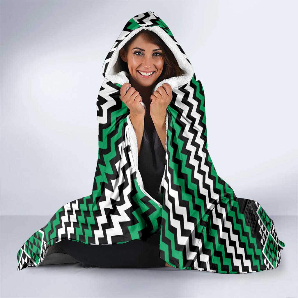 Personalised Aotearoa Niho Taniwha Motif Hooded Blanket Green Style LT9 - Polynesian Pride