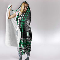 Personalised Aotearoa Niho Taniwha Motif Hooded Blanket Green Style LT9 - Polynesian Pride