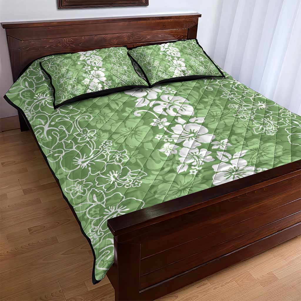 Hawaiian Lei Day Quilt Bed Set Green Hibiscus Flowers Lei Art