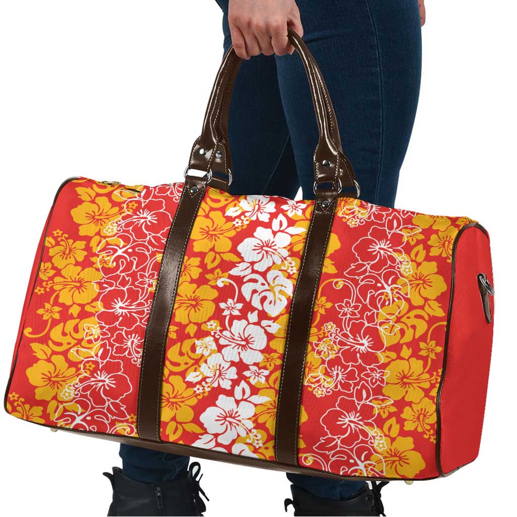 Hawaiian Lei Day Travel Bag Red Hibiscus Flowers Lei Art - Polynesian Pride