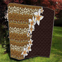 Vintage Hibiscus Turtle Pattern Quilt with Plumeria Half Style