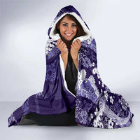 Hawaii Puakenikeni and Maile Lei Hooded Blanket Purple Japanese Wave Style - Polynesian Pride
