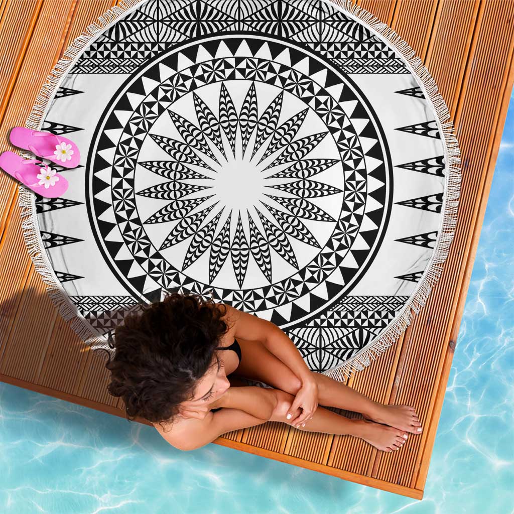 All White Tonga Malo e lelei Beach Blanket Vintage Ngatu Tribal Pattern - Polynesian Pride