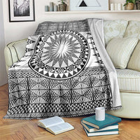 All White Tonga Malo e lelei Blanket Vintage Ngatu Tribal Pattern - Polynesian Pride