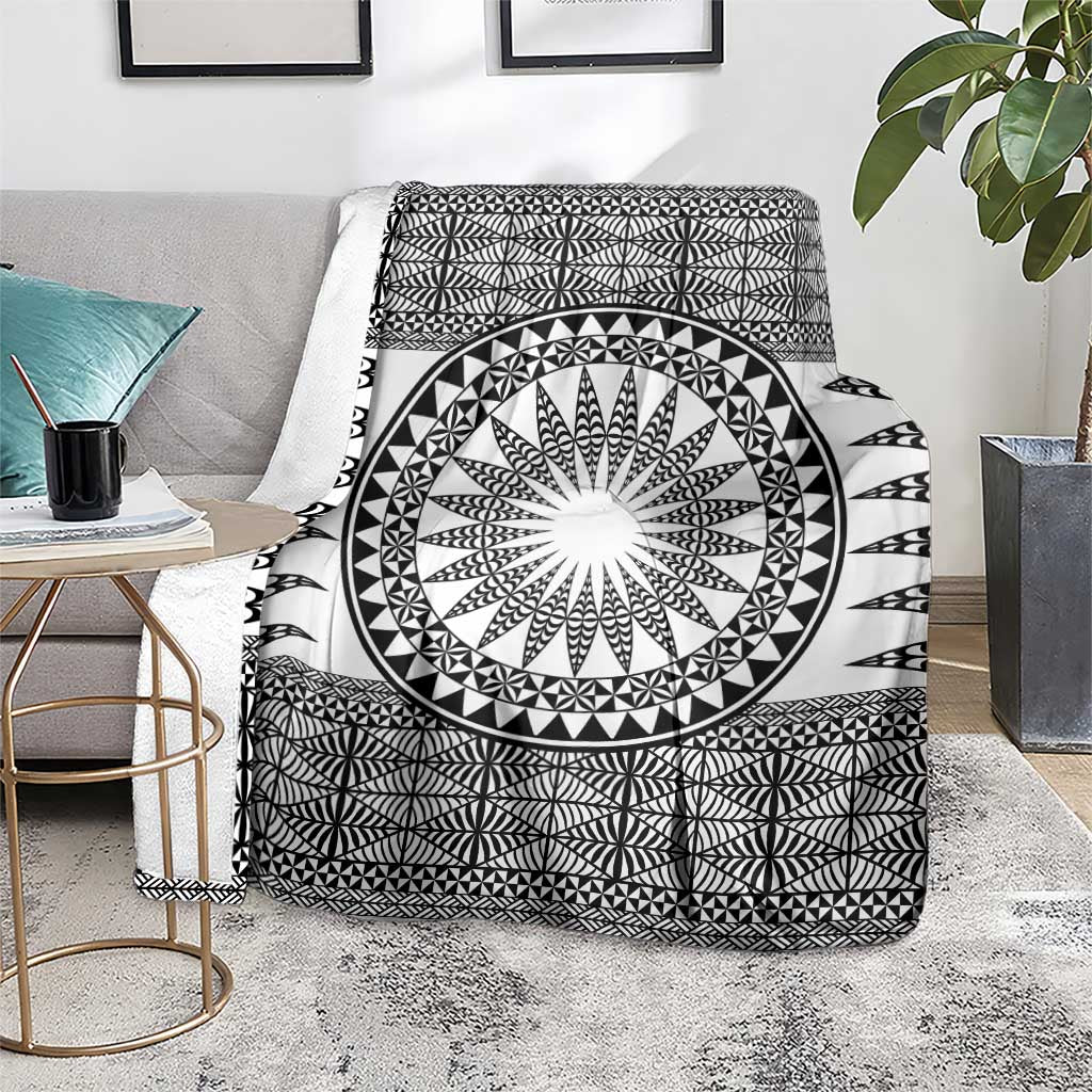 All White Tonga Malo e lelei Blanket Vintage Ngatu Tribal Pattern - Polynesian Pride