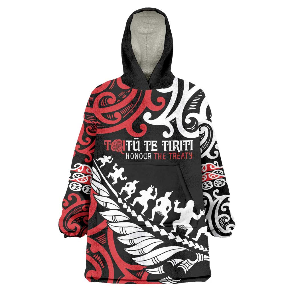 Honour The Treaty New Zealand Personalised Wearable Blanket Hoodie Toitu Te Tiriti Half Fern with Haka dance LT9 One Size Black - Polynesian Pride