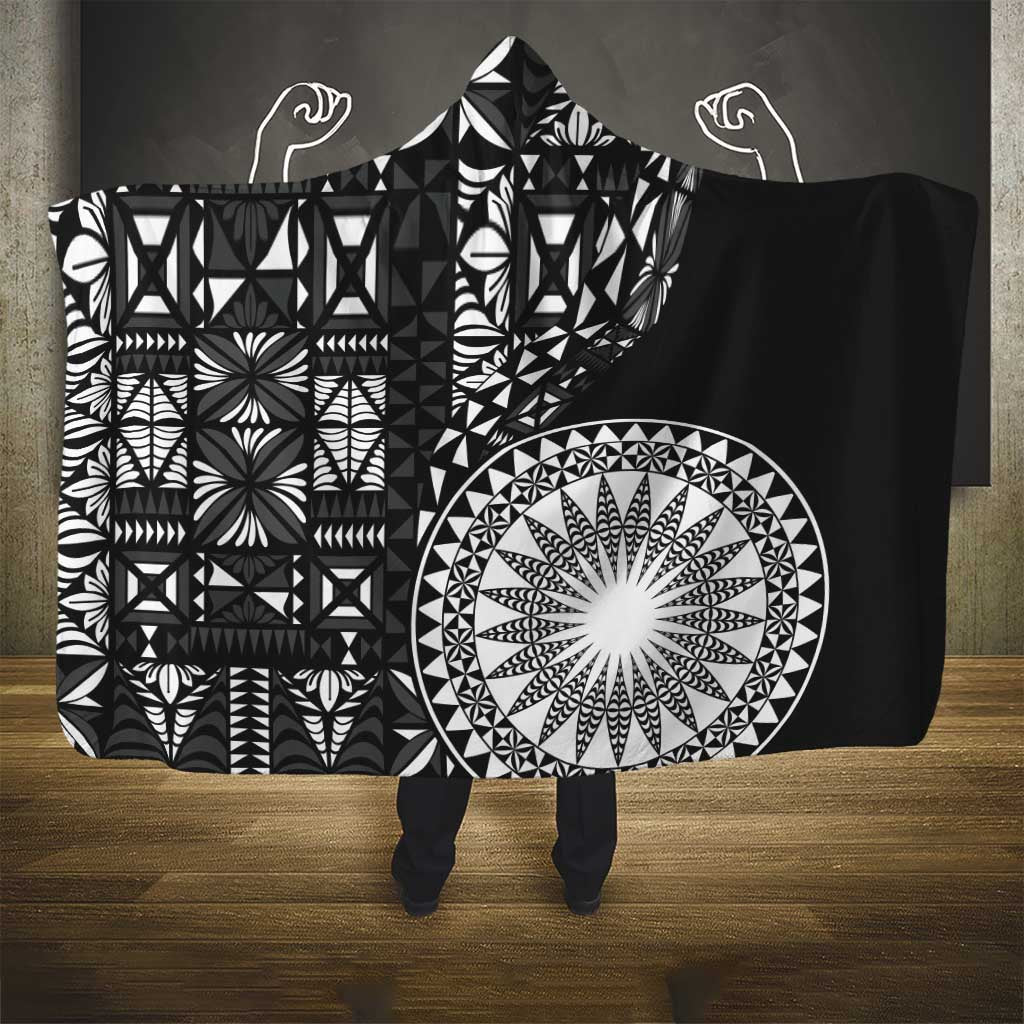 Black Tongan Ngatu Fonulei Pattern Hooded Blanket LT9 - Polynesian Pride