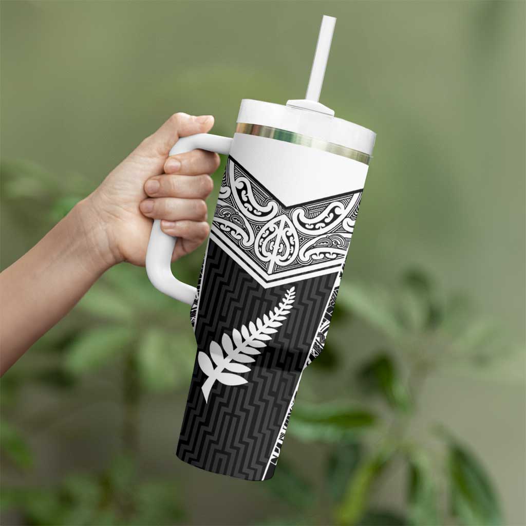 New Zealand Black Fern Custom Tumbler With Handle Maori Tukutuku Black-white Motif