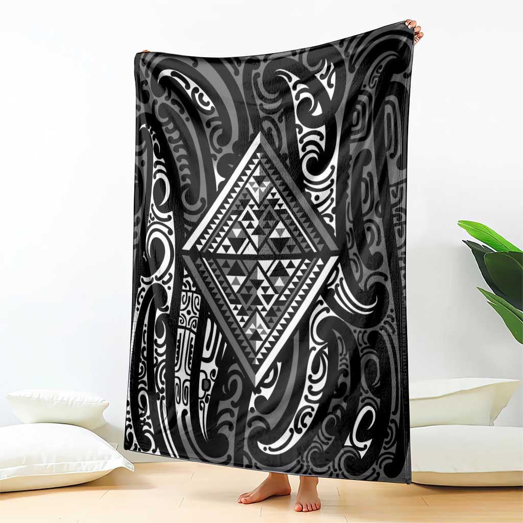 New Zealand Maori Taniko Blanket Black Kowhaiwhai Puhoro