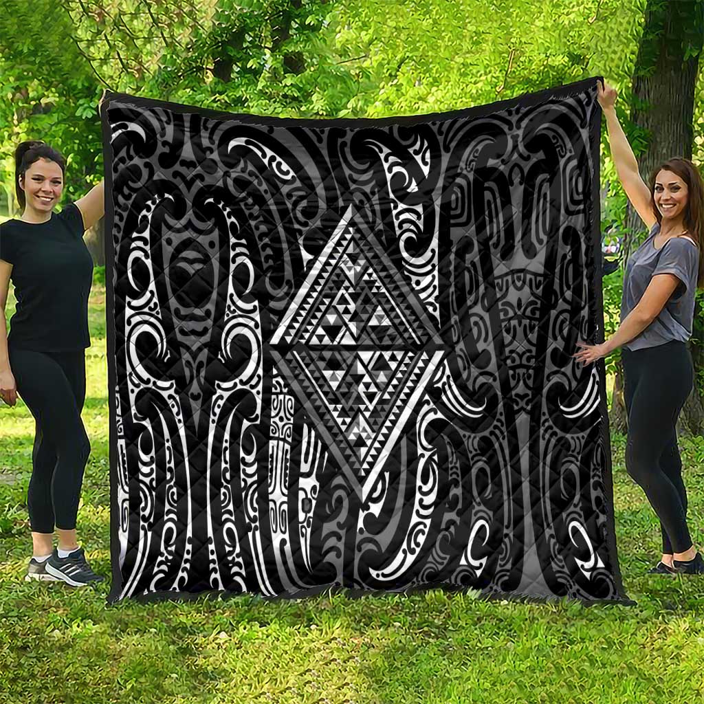 New Zealand Maori Taniko Quilt Black Kowhaiwhai Puhoro