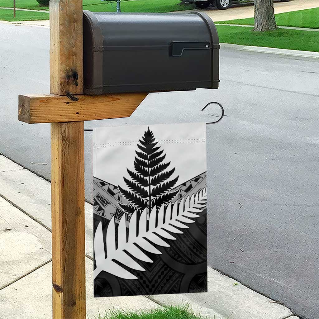 New Zealand Silver Fern Garden Flag Maori Koru Mixed Taniko Pattern