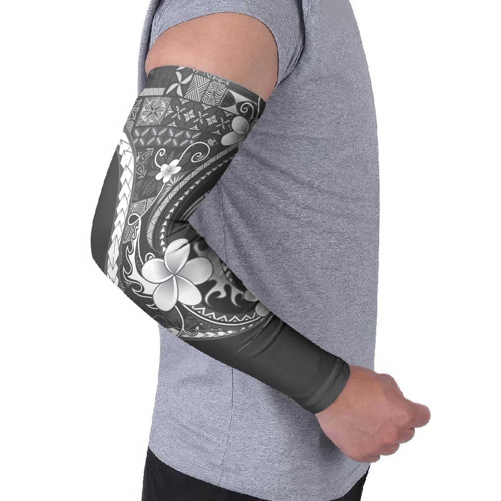 Samoa Siapo Tribal Pattern Arm Sleeves Light Gray Polynesian Plumeria Tapa Motif LT9 - Polynesian Pride