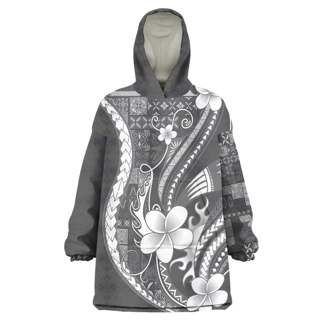 Samoa Siapo Tribal Pattern Wearable Blanket Hoodie Light Gray Polynesian Plumeria Tapa Motif LT9 One Size Gray - Polynesian Pride