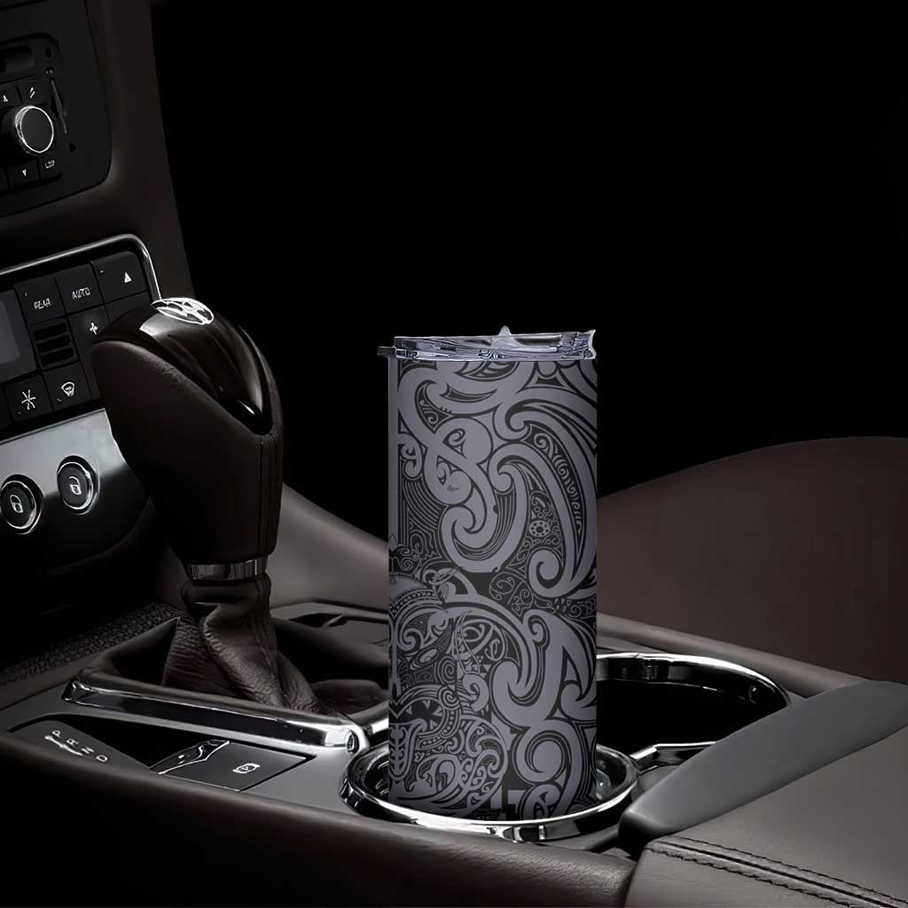 New Zealand Taiaha Maori Skinny Tumbler Minimalist Silver Fern All Black