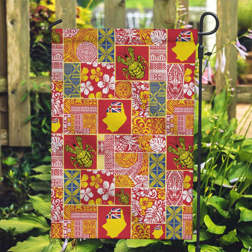 Niue Monuina e Kilisimasi Garden Flag Pacific Patchwork Xmas Vibes - Polynesian Pride