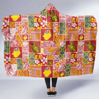 Niue Monuina e Kilisimasi Hooded Blanket Pacific Patchwork Xmas Vibes LT9 One Size Yellow - Polynesian Pride
