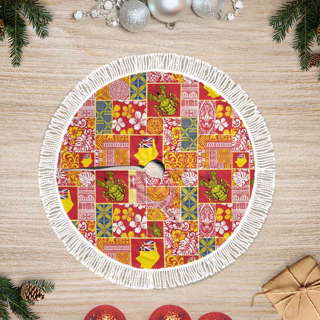 Niue Monuina e Kilisimasi Tree Skirt Pacific Patchwork Xmas Vibes LT9 Fringed Yellow - Polynesian Pride