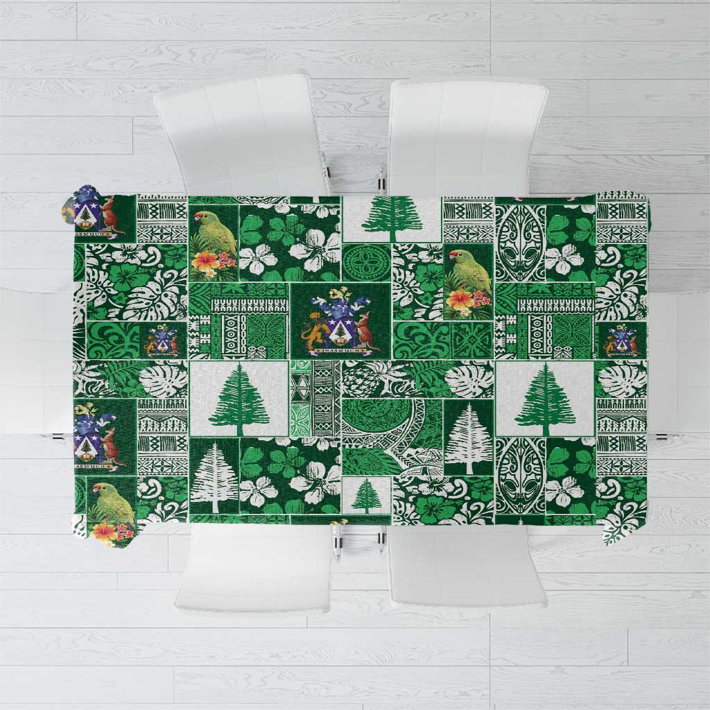 Norfolk Island Meri Krismas Tablecloth Pacific Patchwork Xmas Vibes LT9 Green - Polynesian Pride