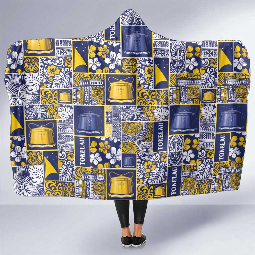 Tokelau Manuia te Kilihimahi Hooded Blanket Pacific Patchwork Xmas Vibes LT9 One Size Blue - Polynesian Pride