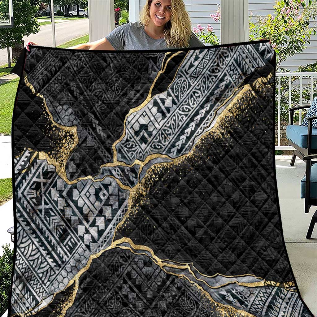 Polynesian Tribal Tattoo Quilt Dark Marble Pattern